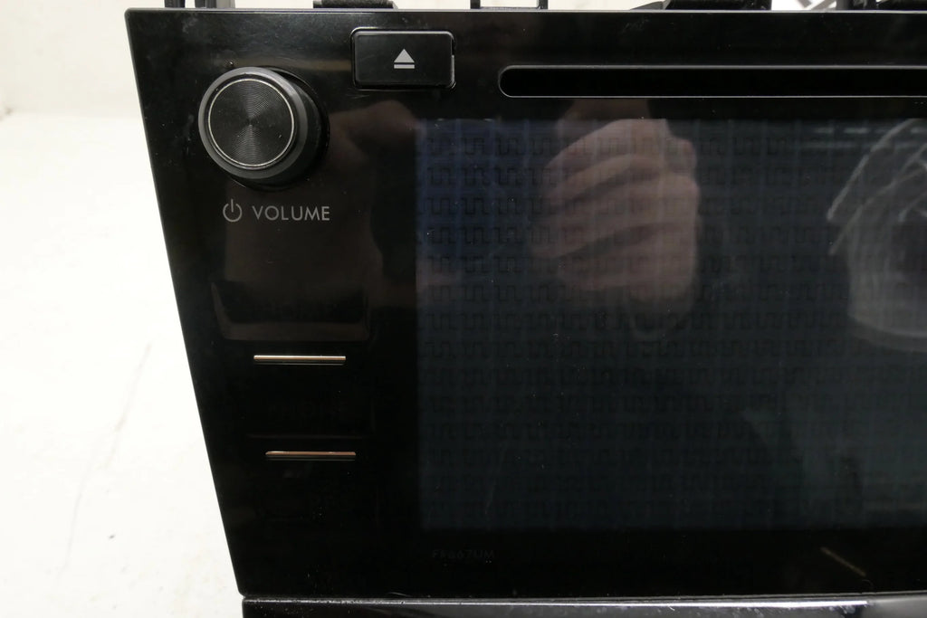 Pre-Owned 2016 Subaru Forester CD Player Radio Receiver Bezel I64392