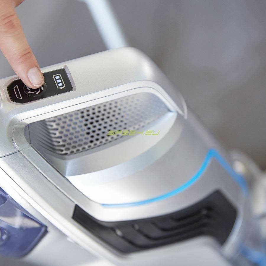 Blue Silver Cordless Bagless Crosswave B316440