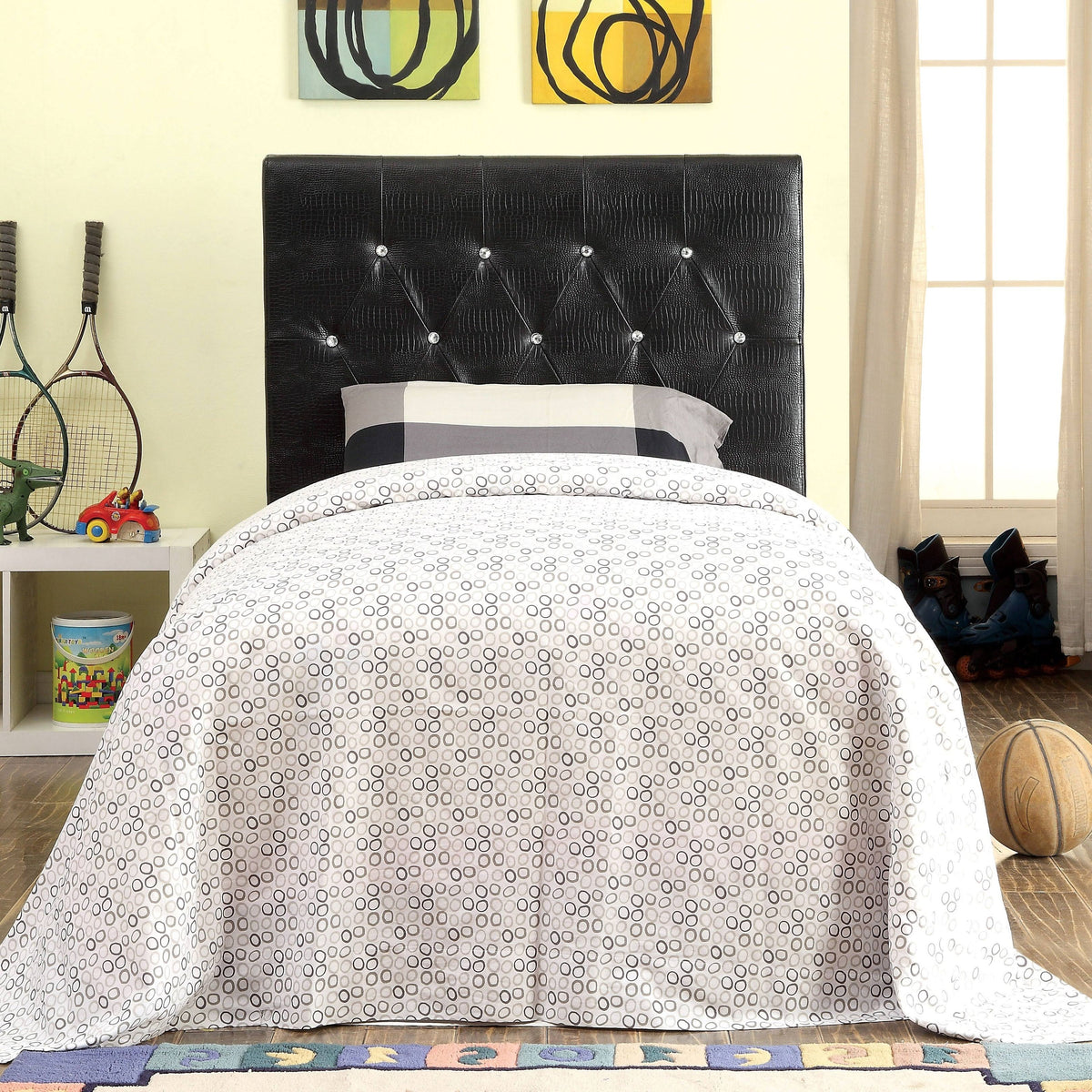 Black Faux Leather Button-Tufted Headboard Q571