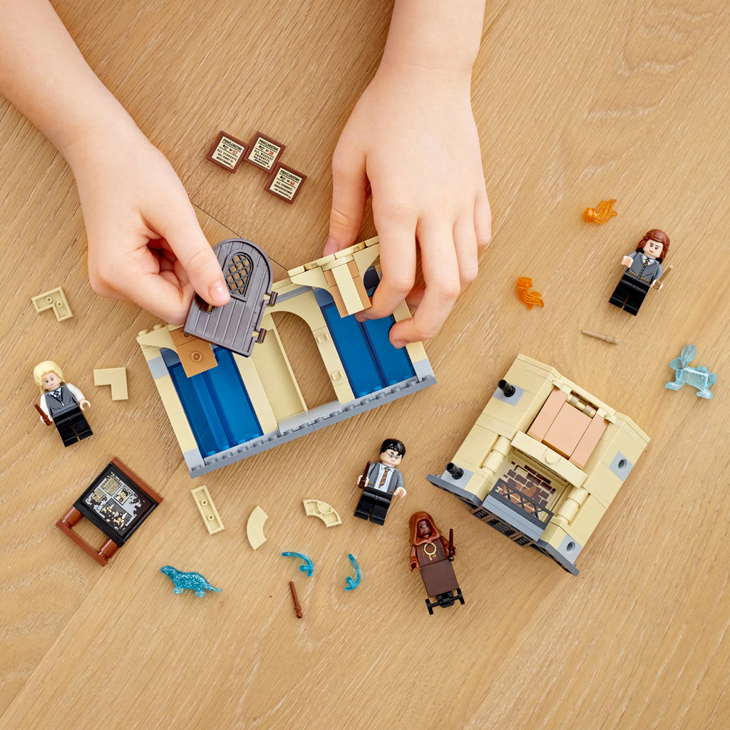 Hogwarts Room of Requirement Building Set (193 Pieces) F62374