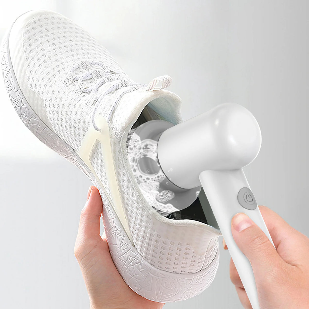 Cordless Electric Spin Scrubber Handheld Cleaning Brush with 3 Cleaning Brushes Q130683