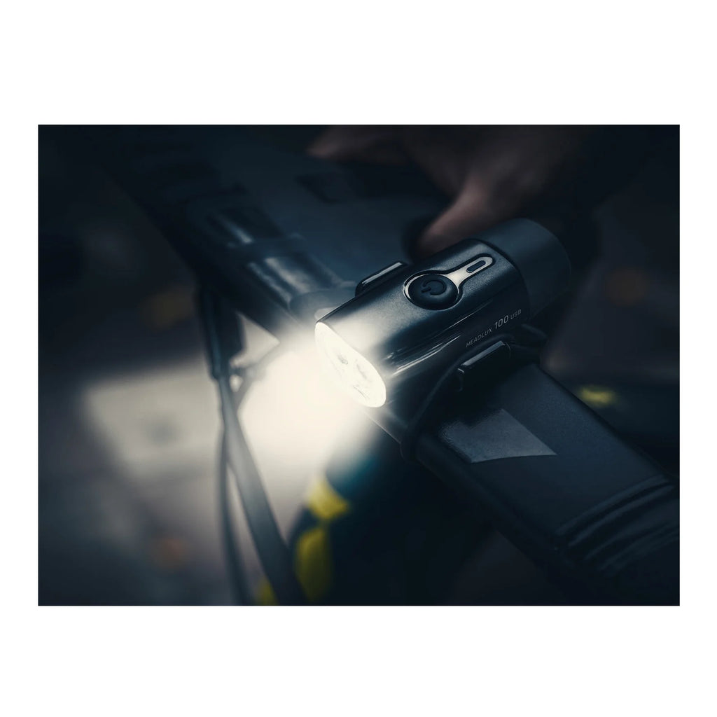 USB Combination Light Set with QuickClick Bike Seat Bag (Medium) J485708