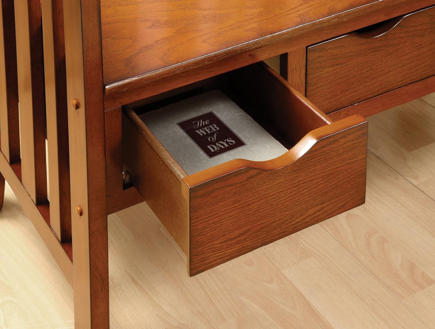 Oak Accent Bench with 3-Drawers E644848