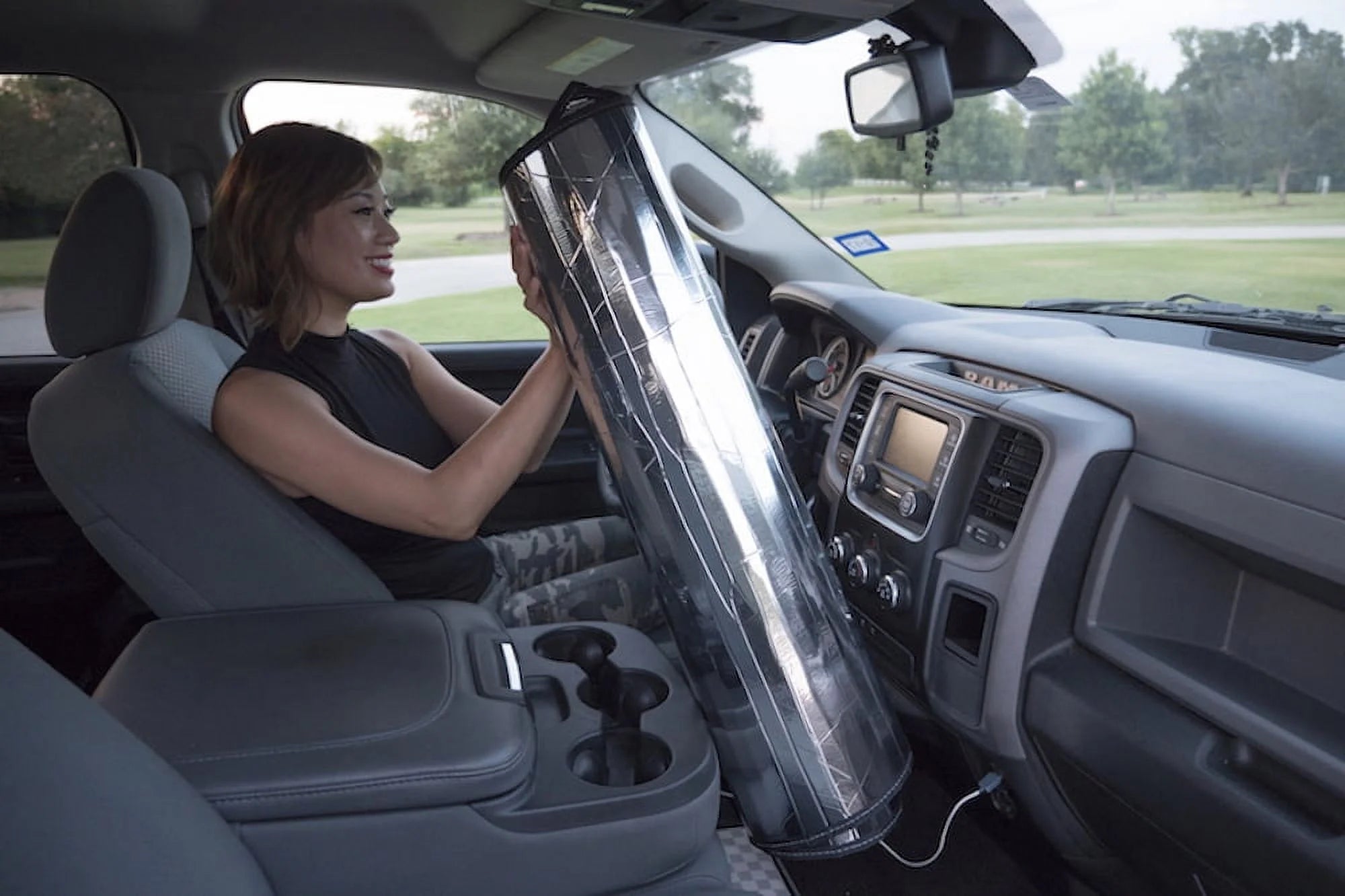 Custom Fit Windshield Sunshade F238974