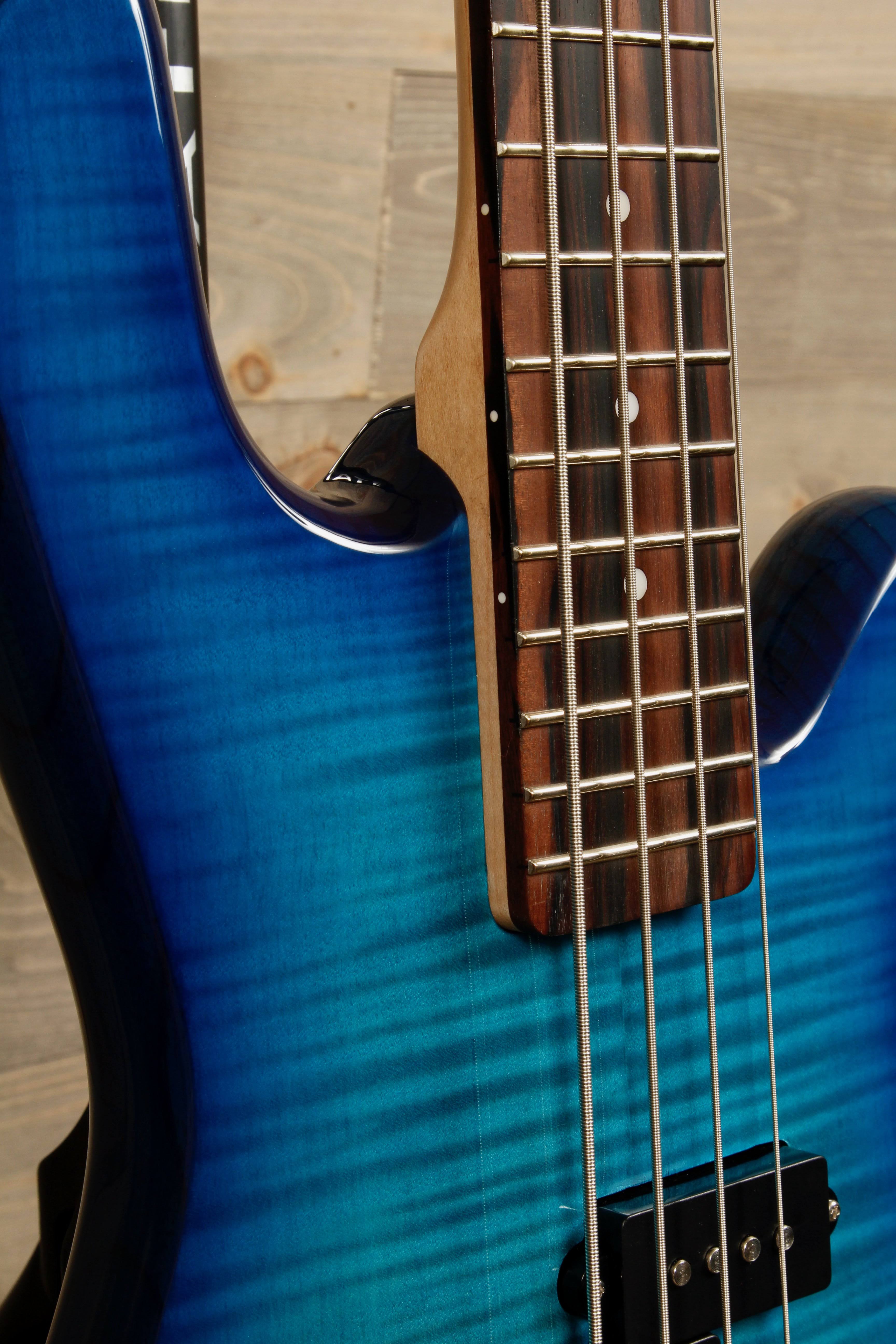 Blue Stain Gloss Bass Guitar B733904